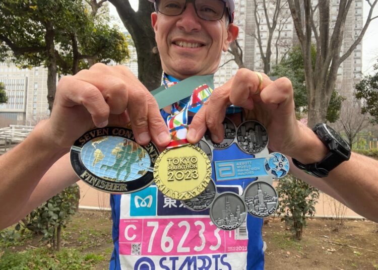 Erik Seiersen se Prepara Para ser el Primer Mexicano en Conseguir la Hazaña 7-6-1: un maratón en 7 continentes, 6 Majors y el Polo Norte