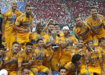 Tigres se convierte en campeón del futbol mexicano, tras una remontada histórica en Guadalajara