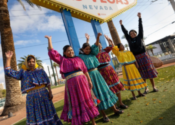 Mujeres Rarámuris, Cimbran el Atletismo; Corren 550 Kms en Estados Unidos