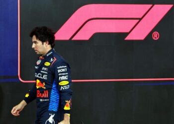 Checo Pérez Anuncia Oficialmente su Salida de Red Bull