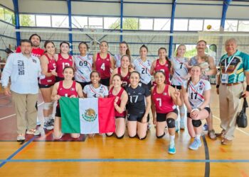 El Equipo de Voleibol Femenil STFRM México, Campeón del Mundo !!!