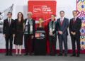 Recibe la Presidenta de México, la Copa del Mundo en Palacio Nacional