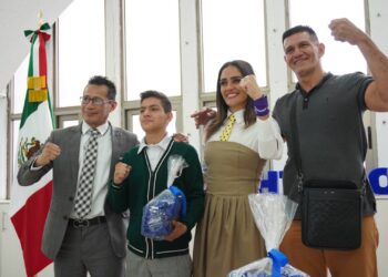 Ale Rojo de la Vega Apoya a Jóvenes Boxeadores de Cuauhtémoc; Representarán a México en Ecuador