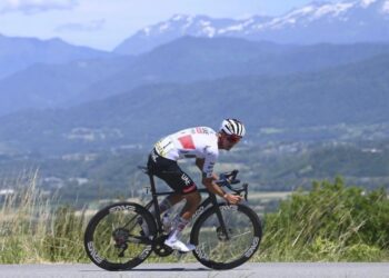 El Ciclista Mexicano, Isaac del Toro Logra Hazaña en la Segunda Etapa del Tour de Francia