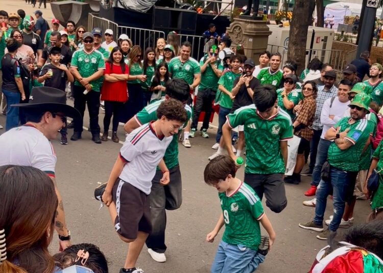 El día que la Ciudad se Convirtió en Estadio; llegan miles a los FIFA Fan Fest
